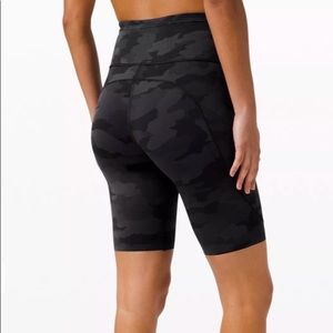 Fast and free high rise short 10”